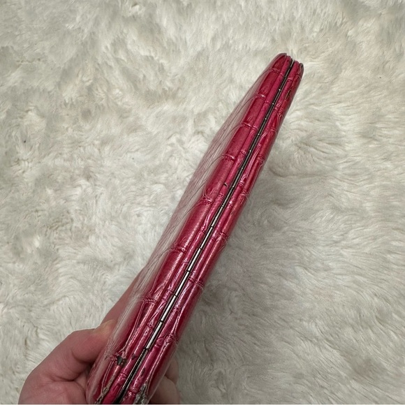 Clutch Wallet Faux Embossed Crocodile Print Pink - Picture 5 of 16